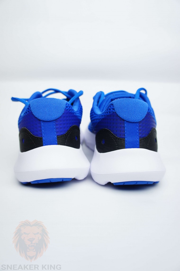 Кросівки Under Armour Surge 3